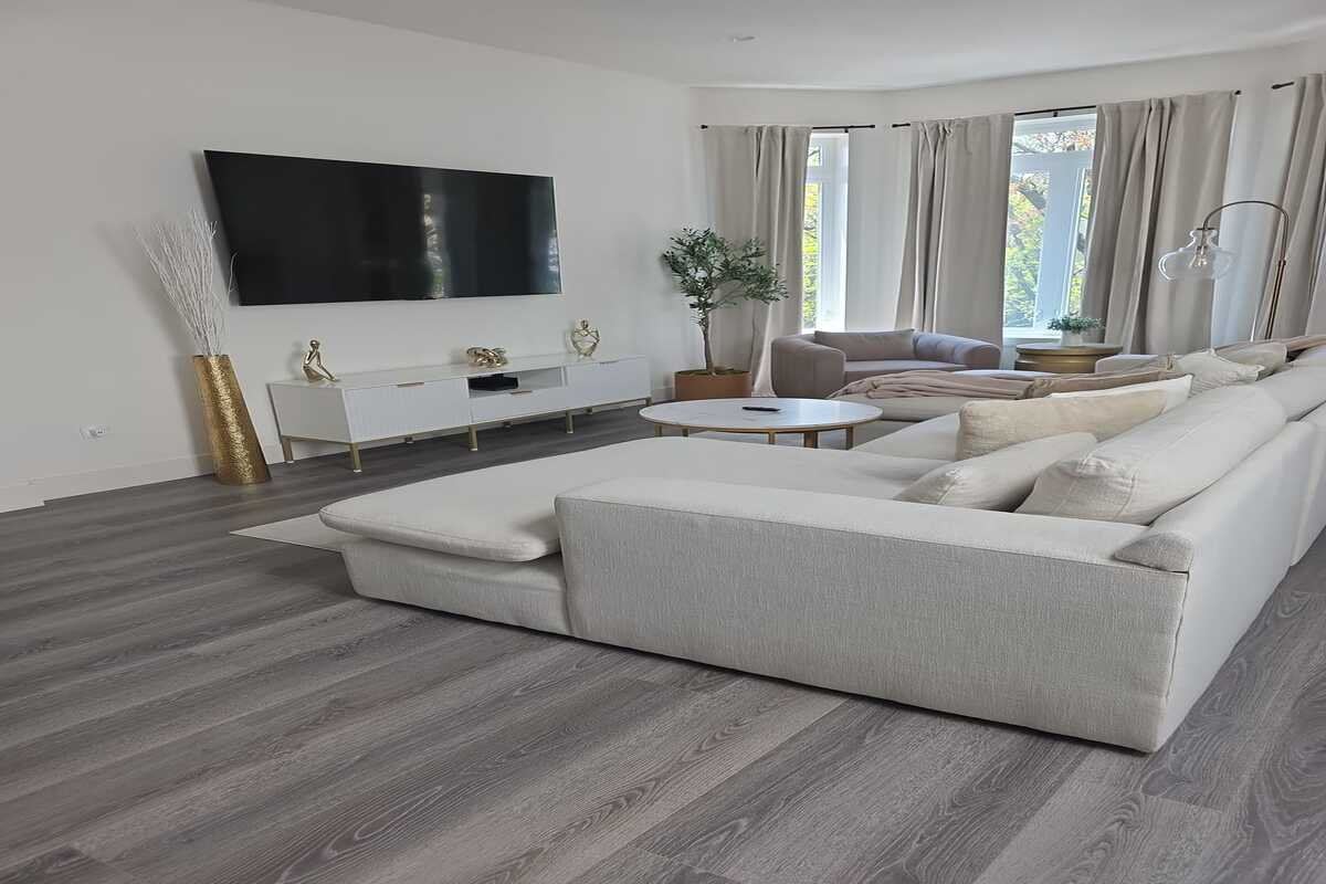Chicago Surface and Shine team finishing a job